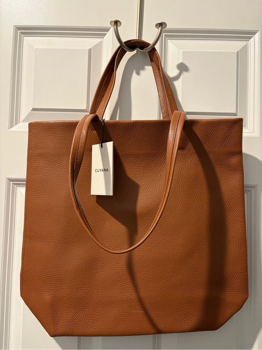 Cuyana Tall Large Leather Tote Bag in Cognac Brown - Picture 10 of 13